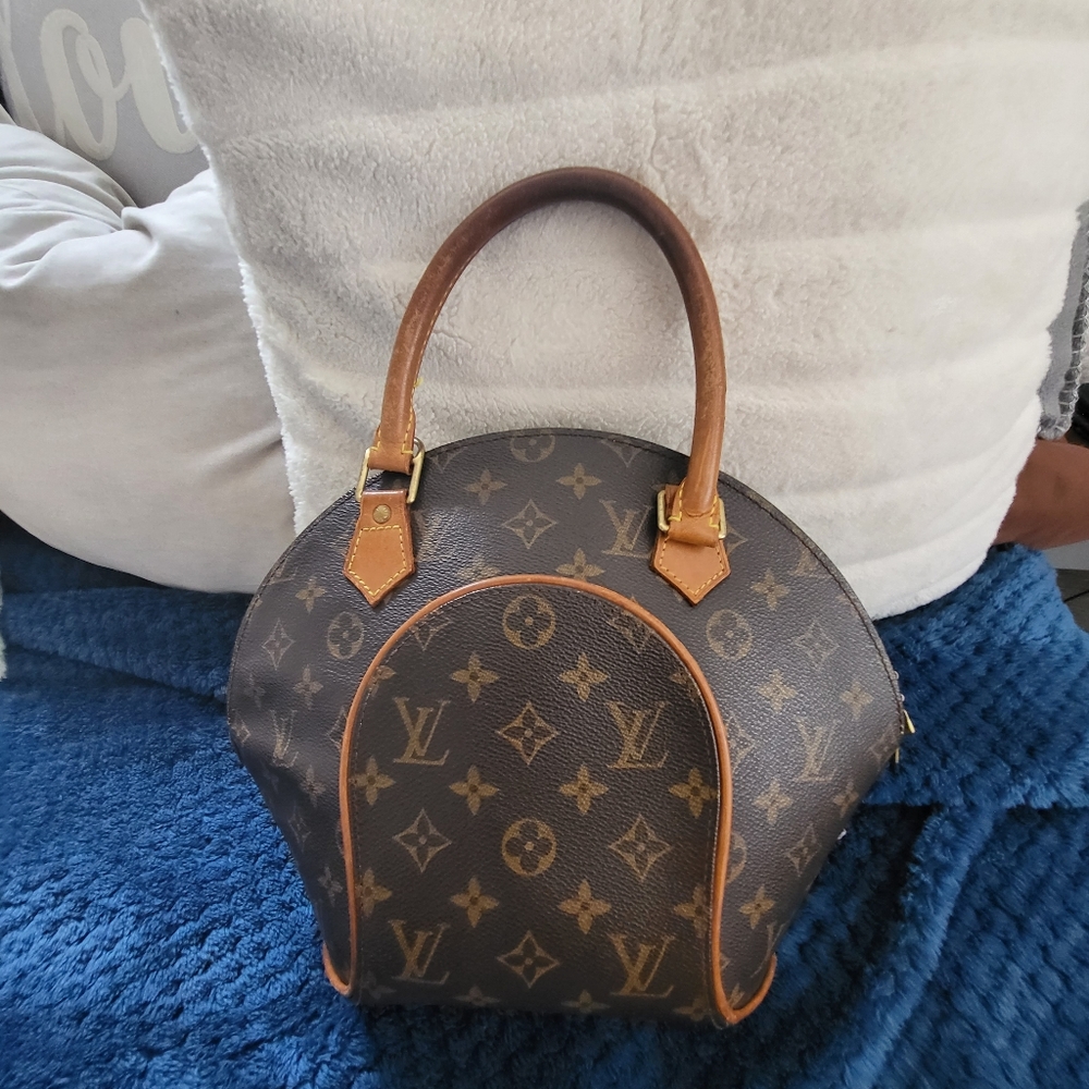 Louis Vuitton pm eclipse